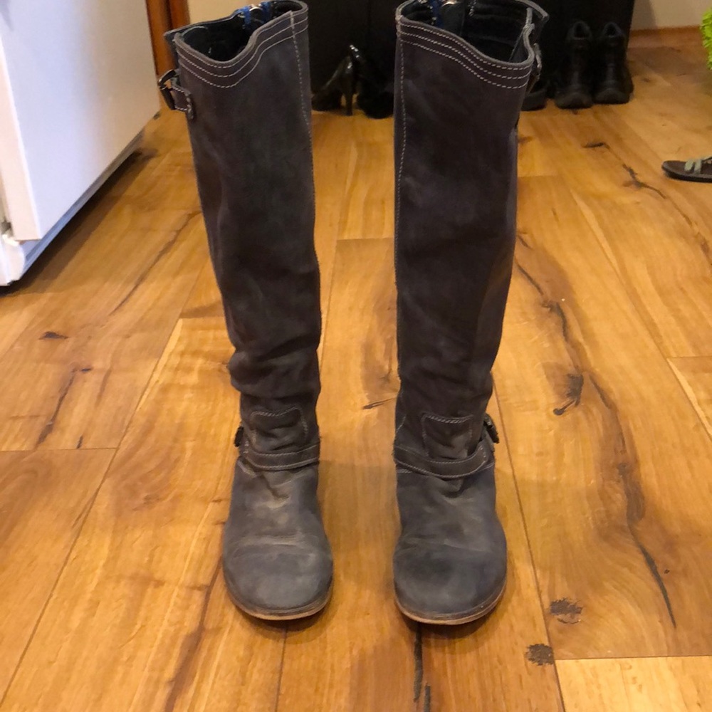 Steve Madden boots